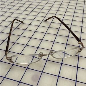 2.5 Brighton reading glasses Shakespeare silver tortoise nose pads readers